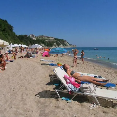 Sun Village Villa 13 *